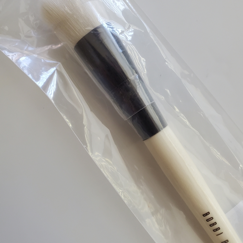 Bobbi Brown Angled Face Brush